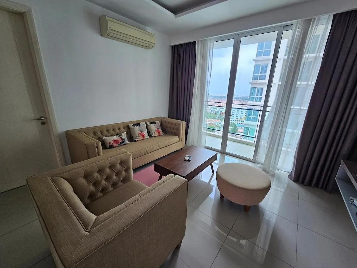 Modern Family Suites 3 Bedroom 말라카