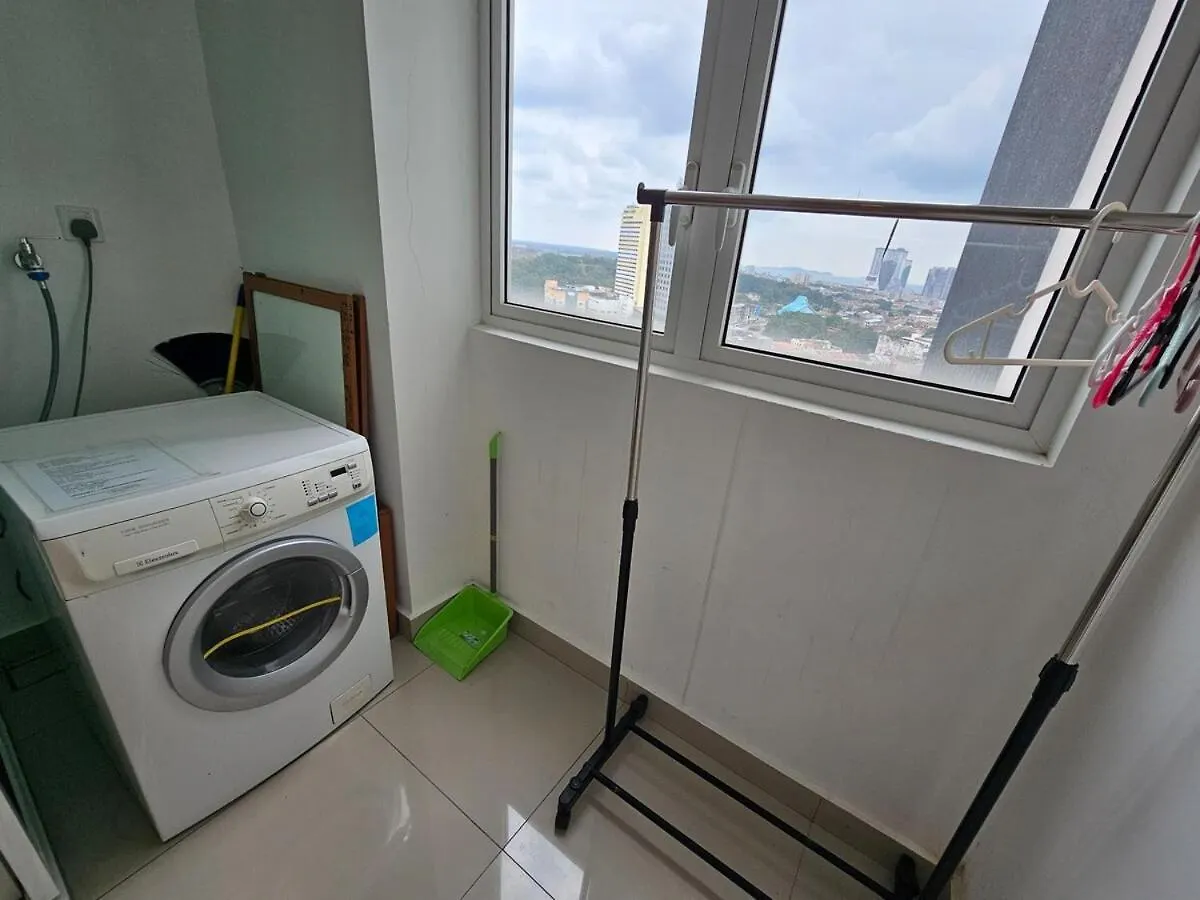 Modern Family Suites 3 Bedroom 말라카